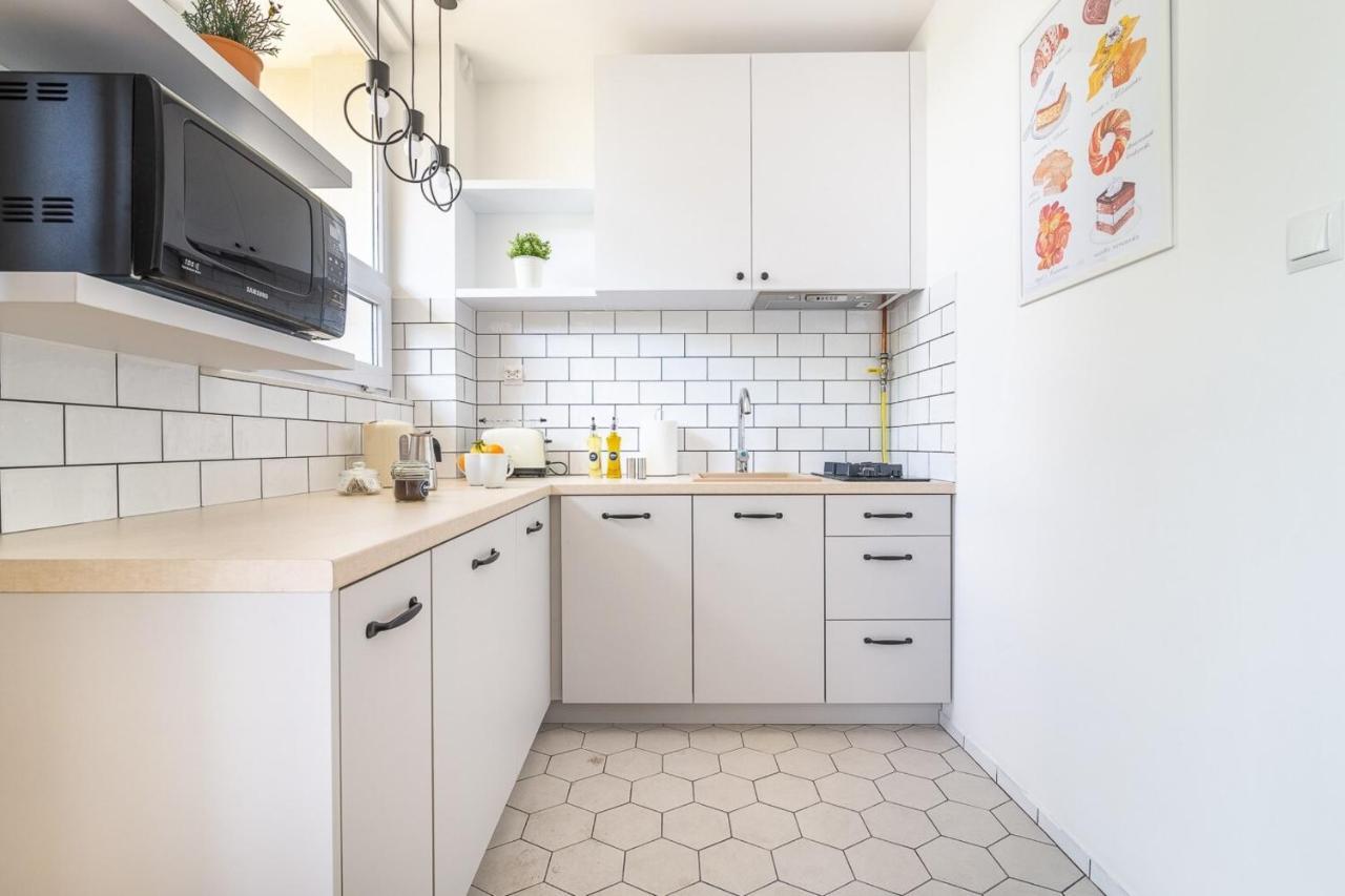 Rent Like Home - Pawia 36 Warschau Exterior foto
